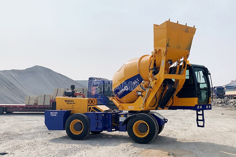 Self Loading Concrete Mixer and Diesel concrete pump are working together in Accra, Ghana