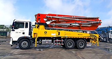 Concrete Boom Pump