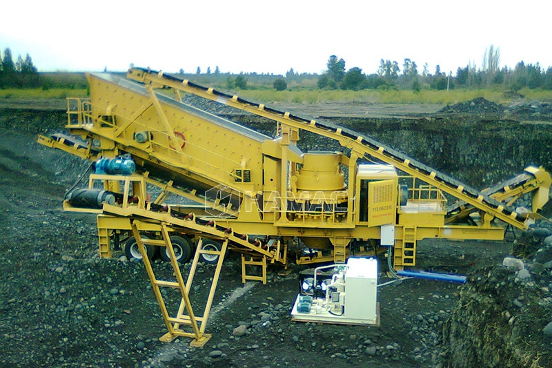 100-120tph mobile crushing and screening plant in Chile