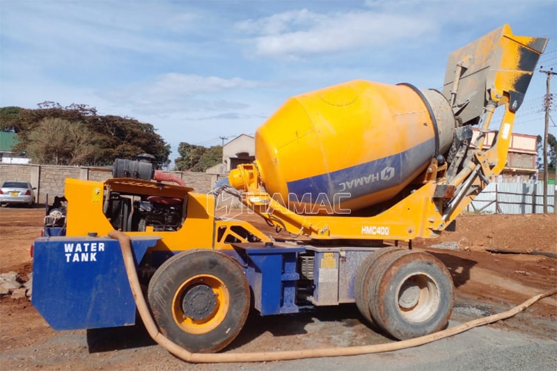 4.0m3 Self-loading Concrete Mixer works for building in Kenya 