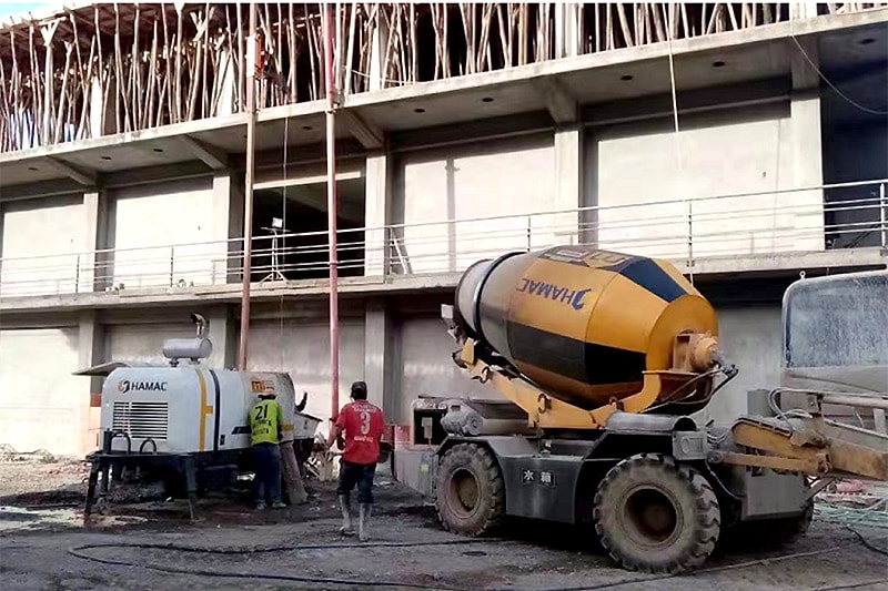 1. Self-loading concrete mixer and diesel concrete pump