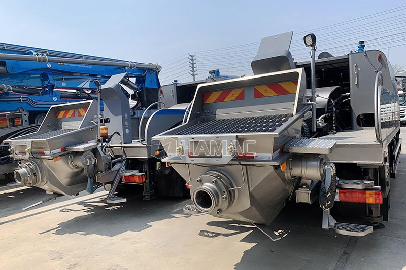 concrete line pump Larger concrete cylinder,High and low pressure automatic switching technology,Hydraulic hose joints