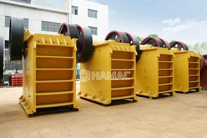 For this series jaw crusher, the output size is medium sizes which is suitable for secondary crusher to crush them
