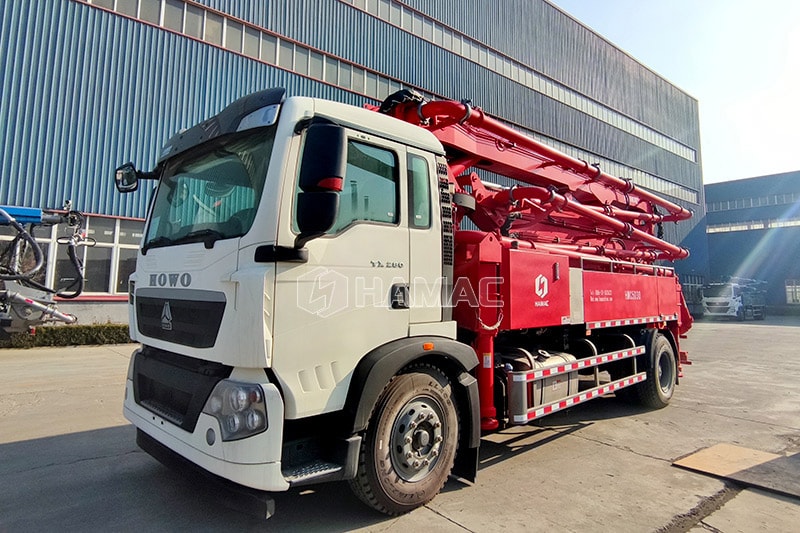 The concrete pumpcrete truck adopts full hydraulic technology