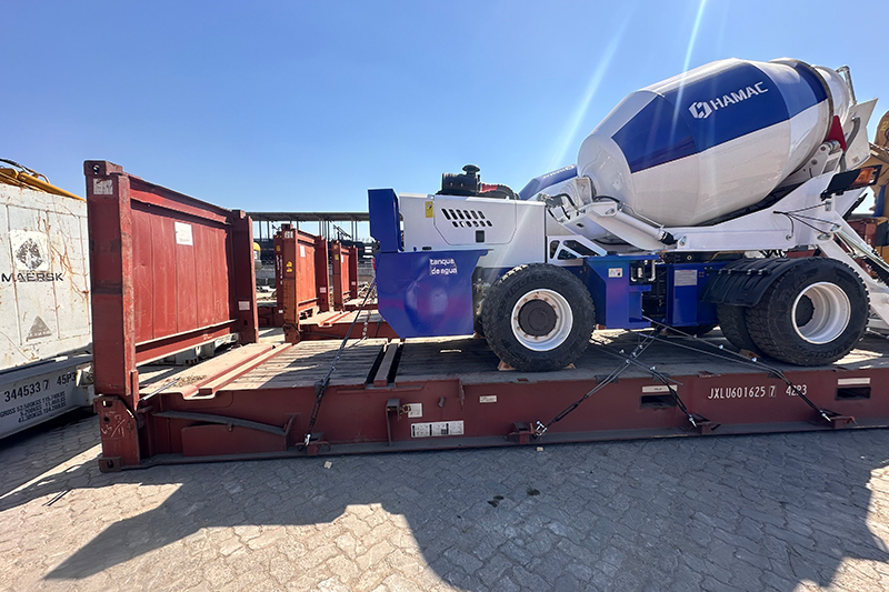 Self-Loading Concrete Mixers concrete pump trailer