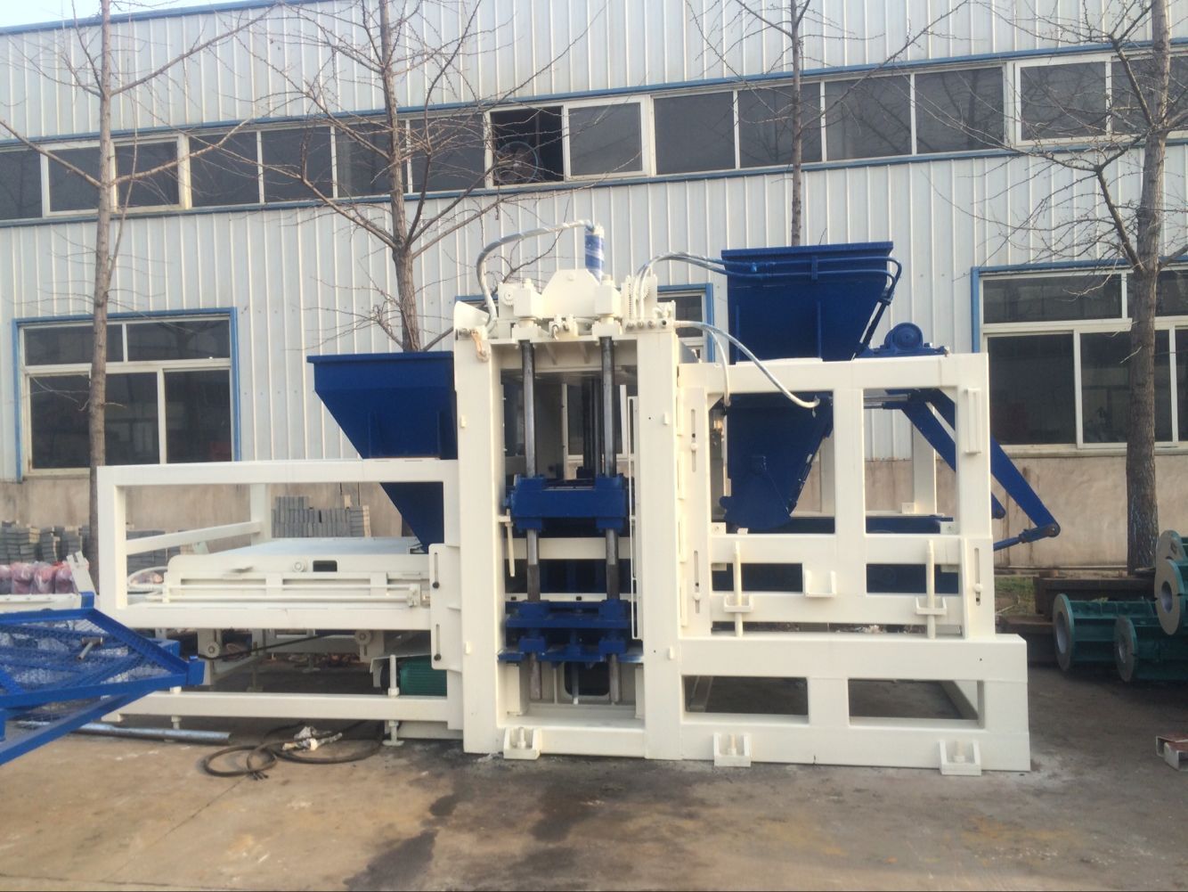 Hollow Brick Making Machine