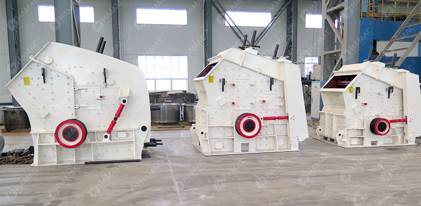 How does an impact crusher work?