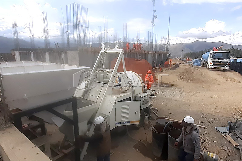 DHBT15 concrete mixer pump for rural housing projects