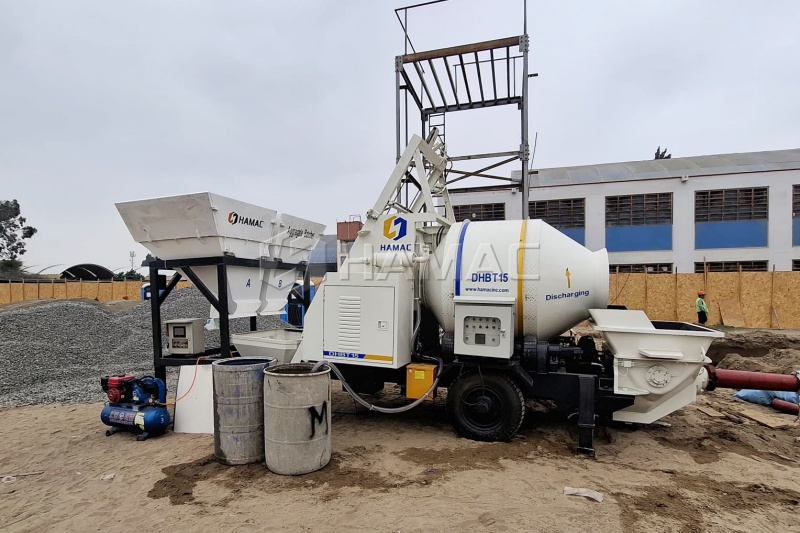 Trailer concrete mixer pump in concrete construction application